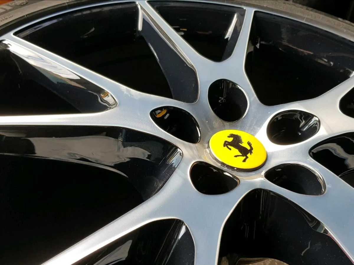 Alloy Wheel Refurbishment Powder Coat Diamond Cut - Image 4