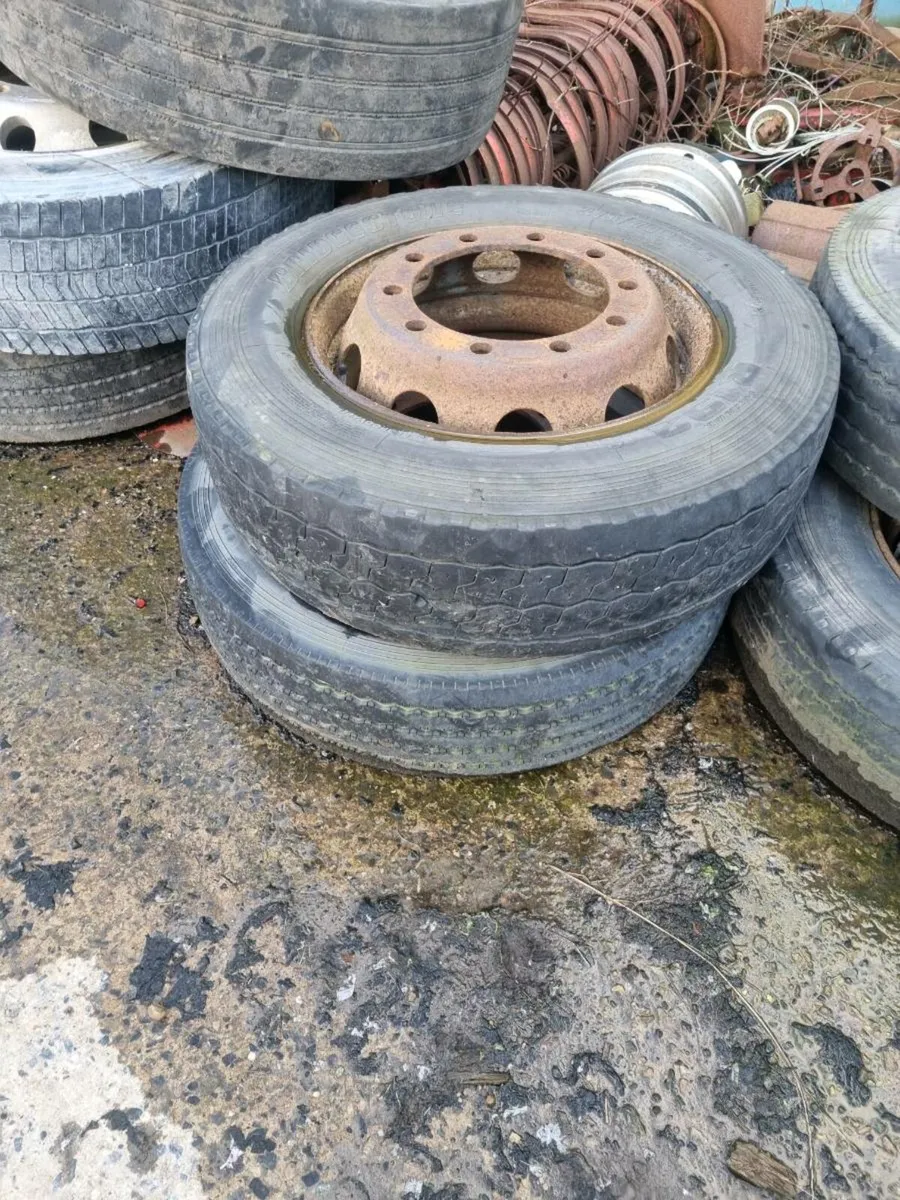 Wheels 275 -70 -22.5 - Image 3