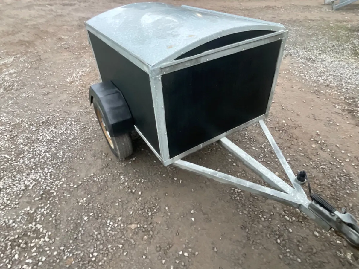 Dog box trailer - Image 3