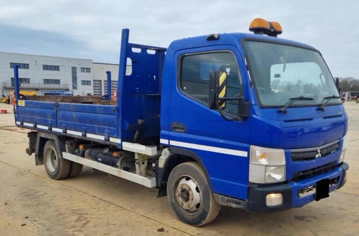 2018 Mistubshi Fuso Canter Tipper - Image 2