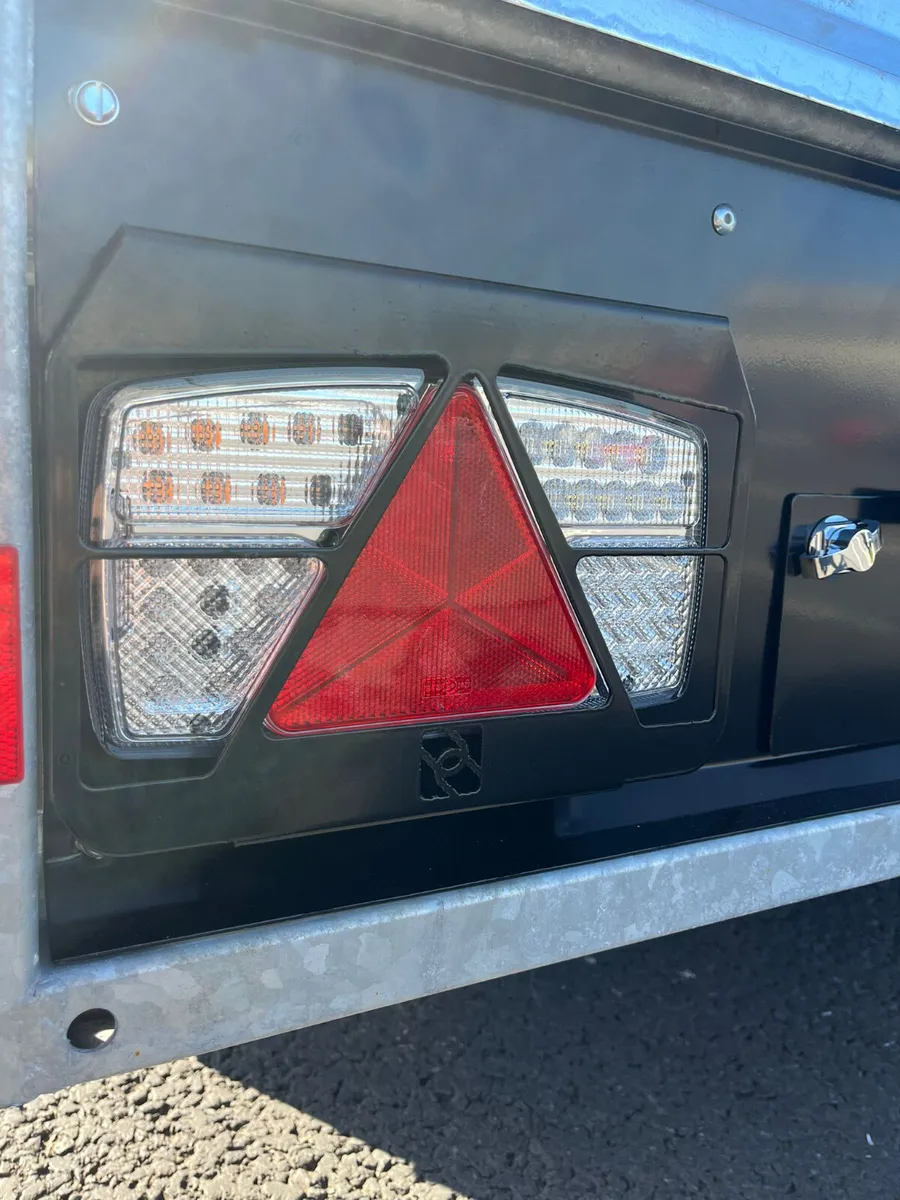 Nugent Tipper Trailer - Image 3