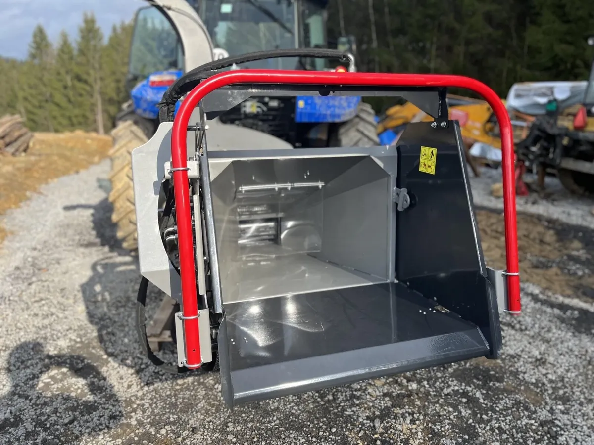 Jansen 6” branch wood chipper. 2 yr warranty. - Image 4