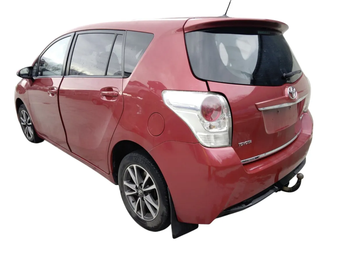 2014 TOYOTA VERSO Breaking/Dismantling - Image 4