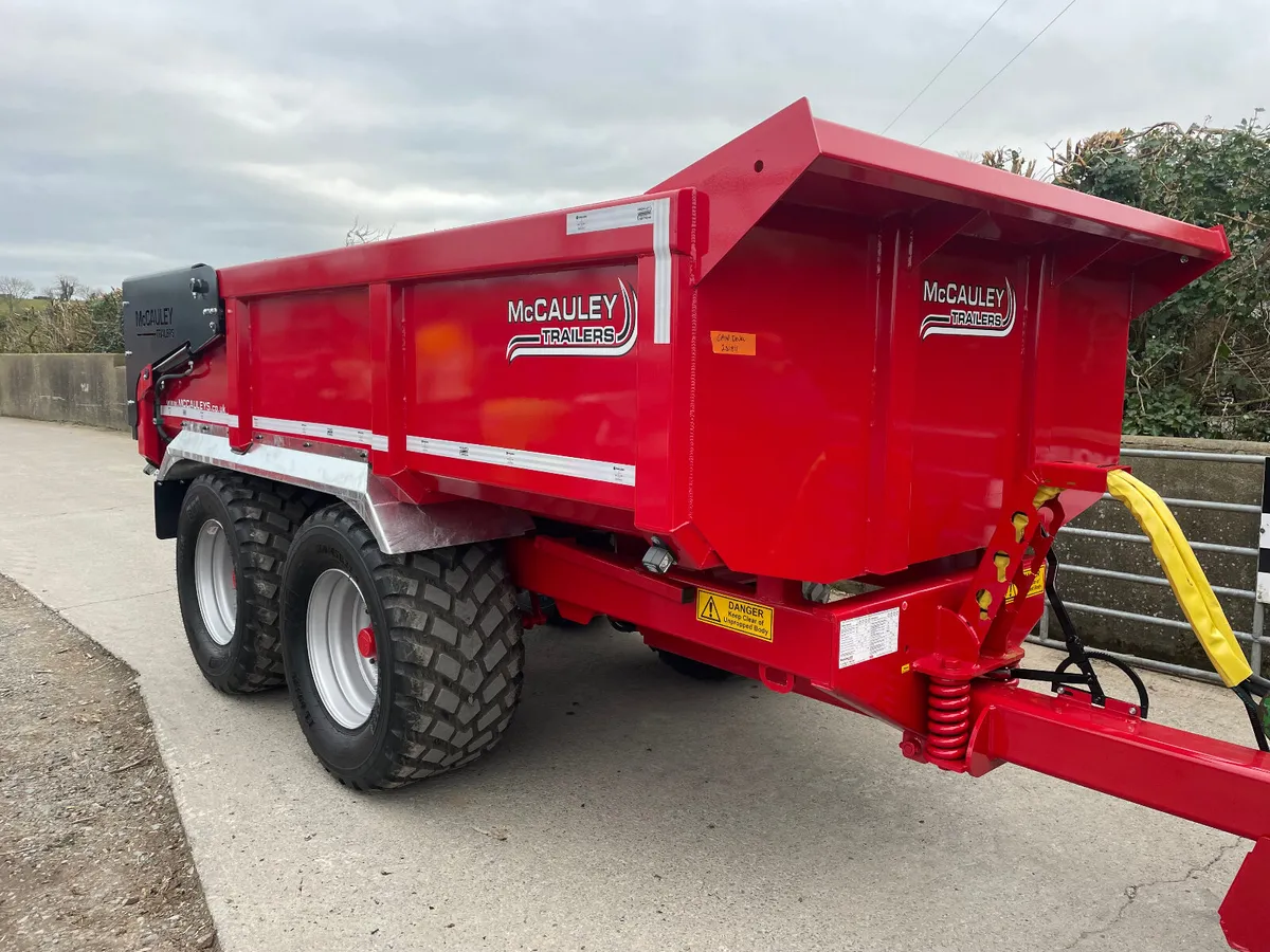 McCauley GP15 Dump Trailer - Image 2