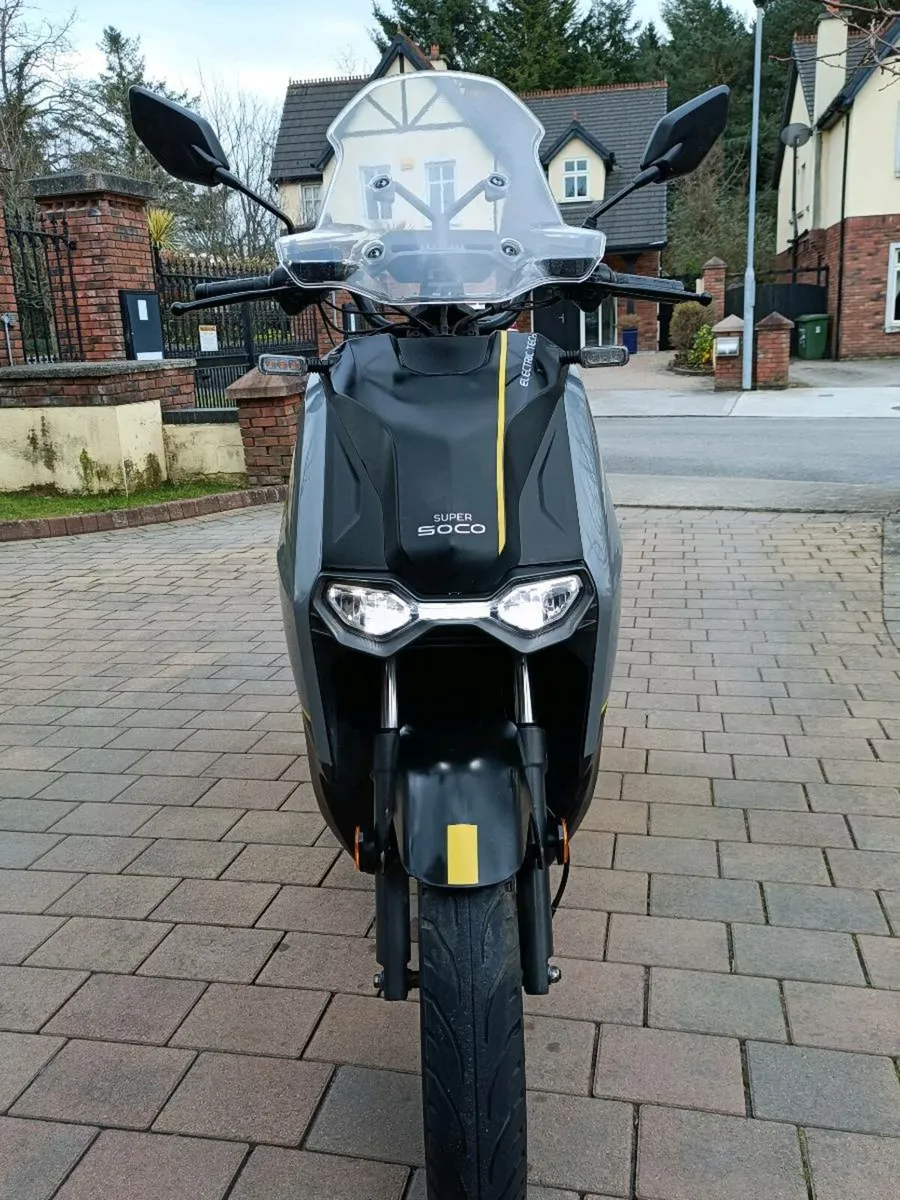 Electric scooter - Image 2