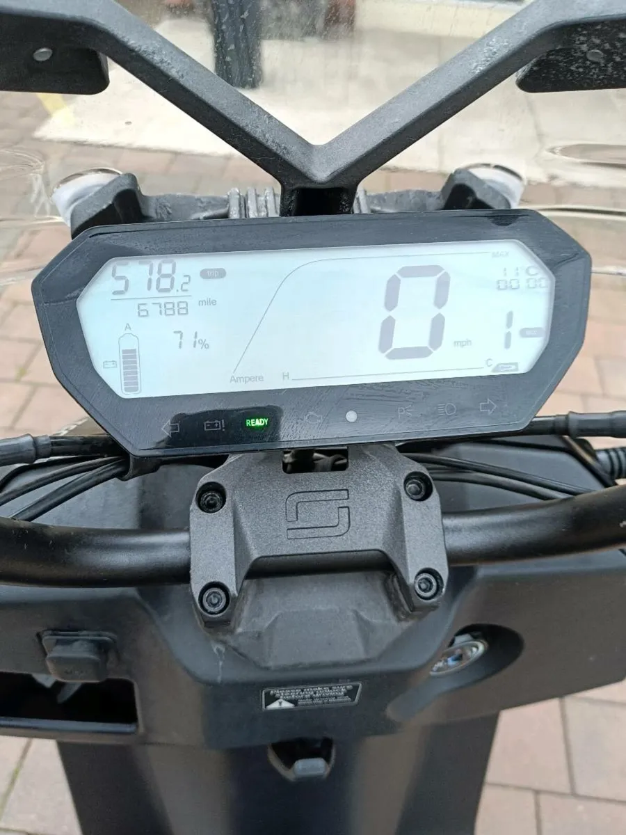 Electric scooter - Image 4