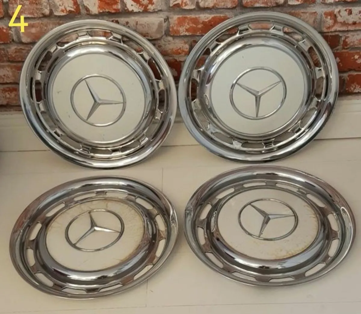 Hubcaps wheel trims covers mercedes vintage - Image 4