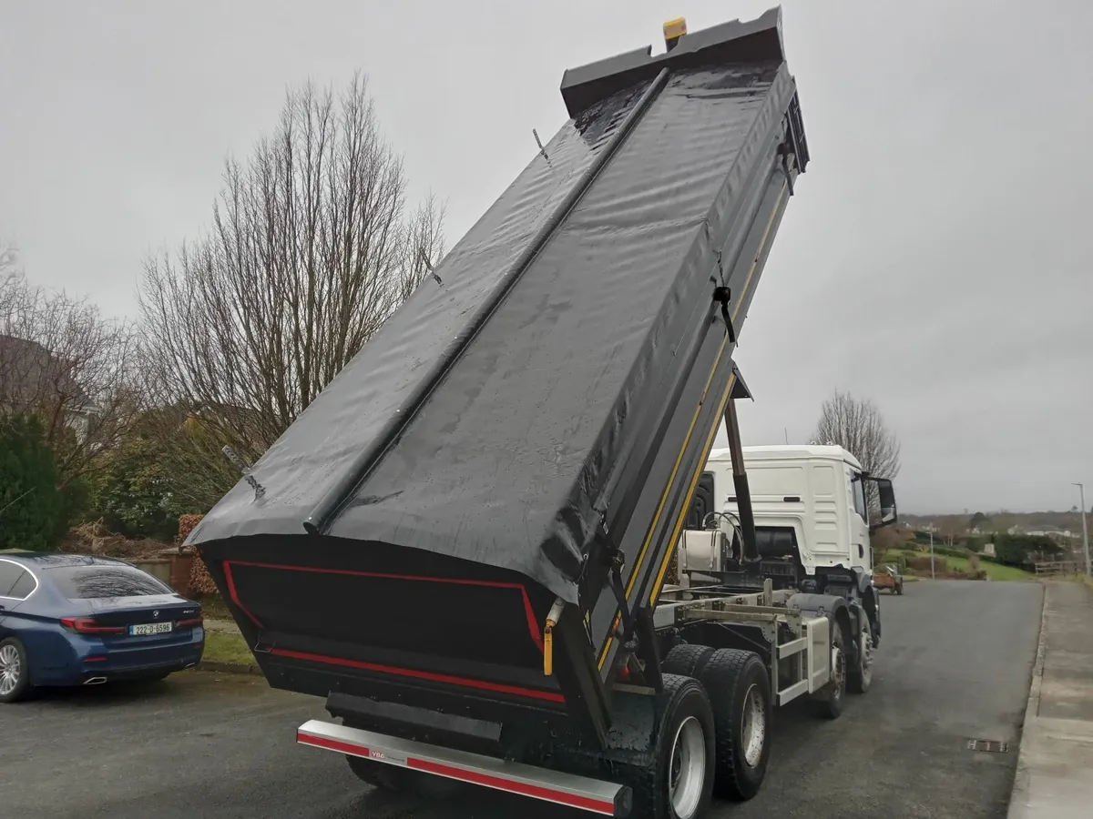 MAN TGS 35.430. 8X4 Tipper steel insulated body. - Image 3