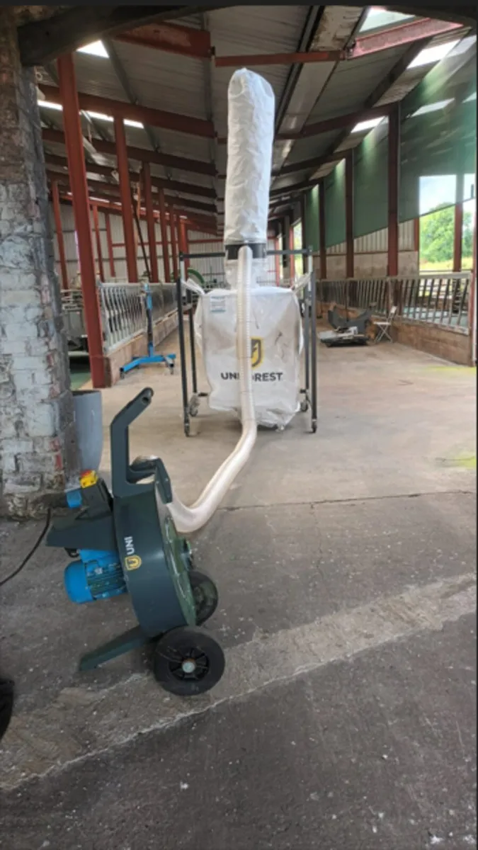 Saw Dust Extractor And Bagger - Image 3