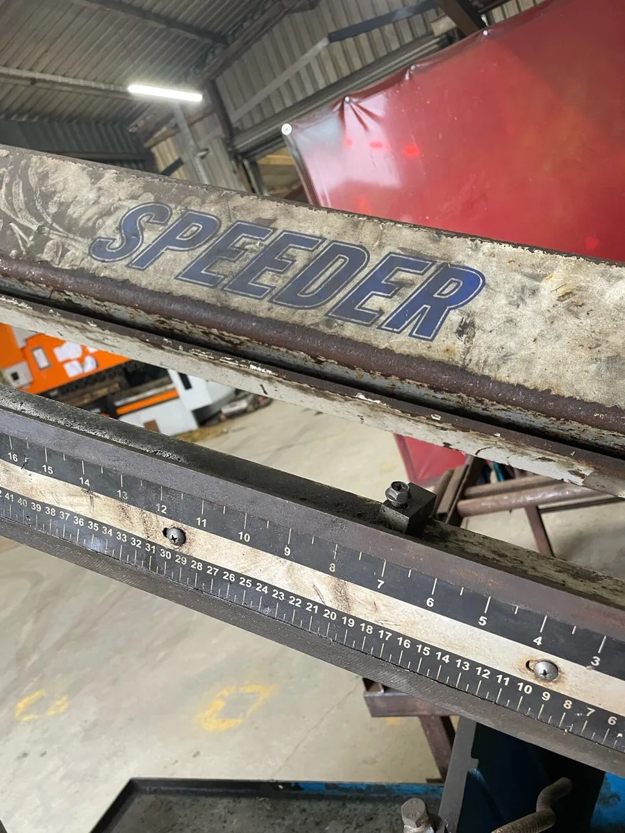 Steel cutting bandsaw - Image 2