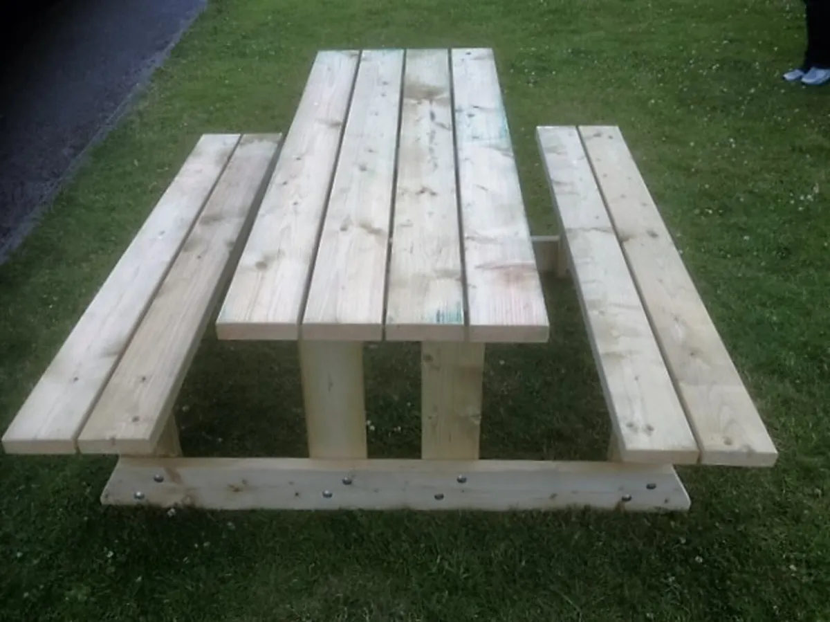 Timber Picnic Benches & Seats - Image 3