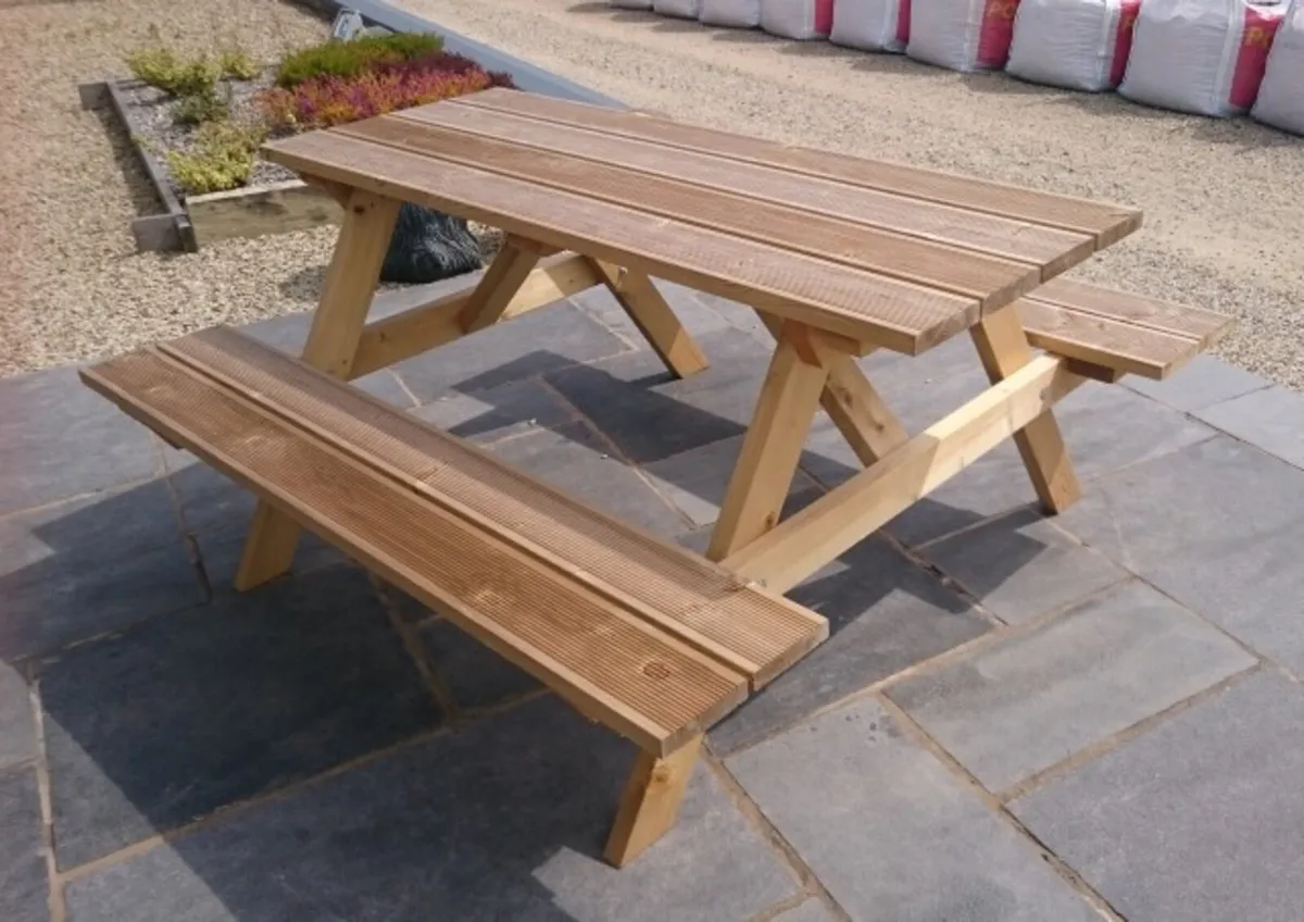 Timber Picnic Benches & Seats - Image 1