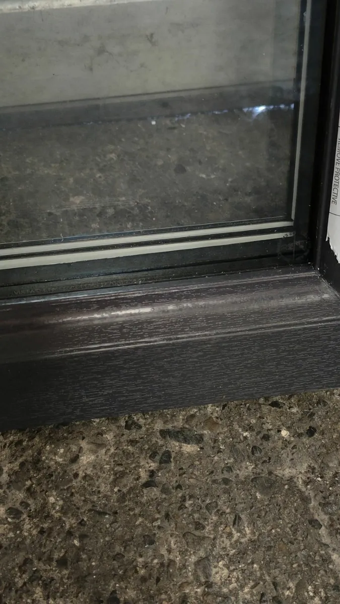 Triple Glazed Window 1580 x 1275mm - Image 2