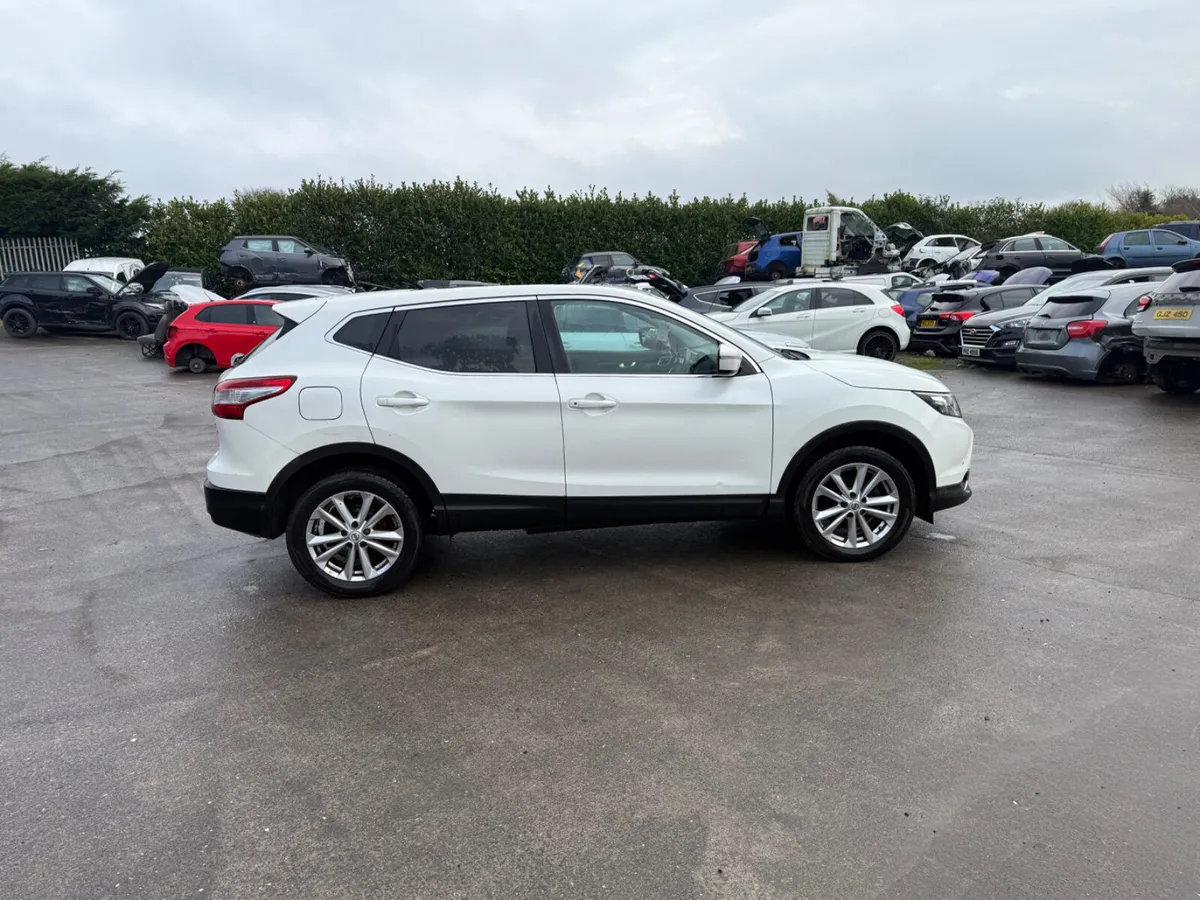 2014 Nissan Qashqai 1.5 DCI - Image 3