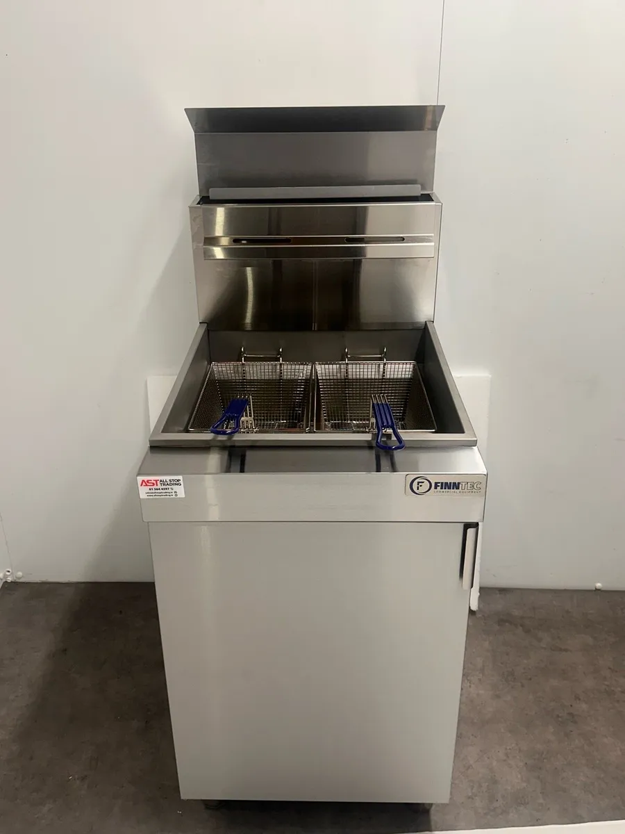 New 5 Burner Gas Fryers - Image 1