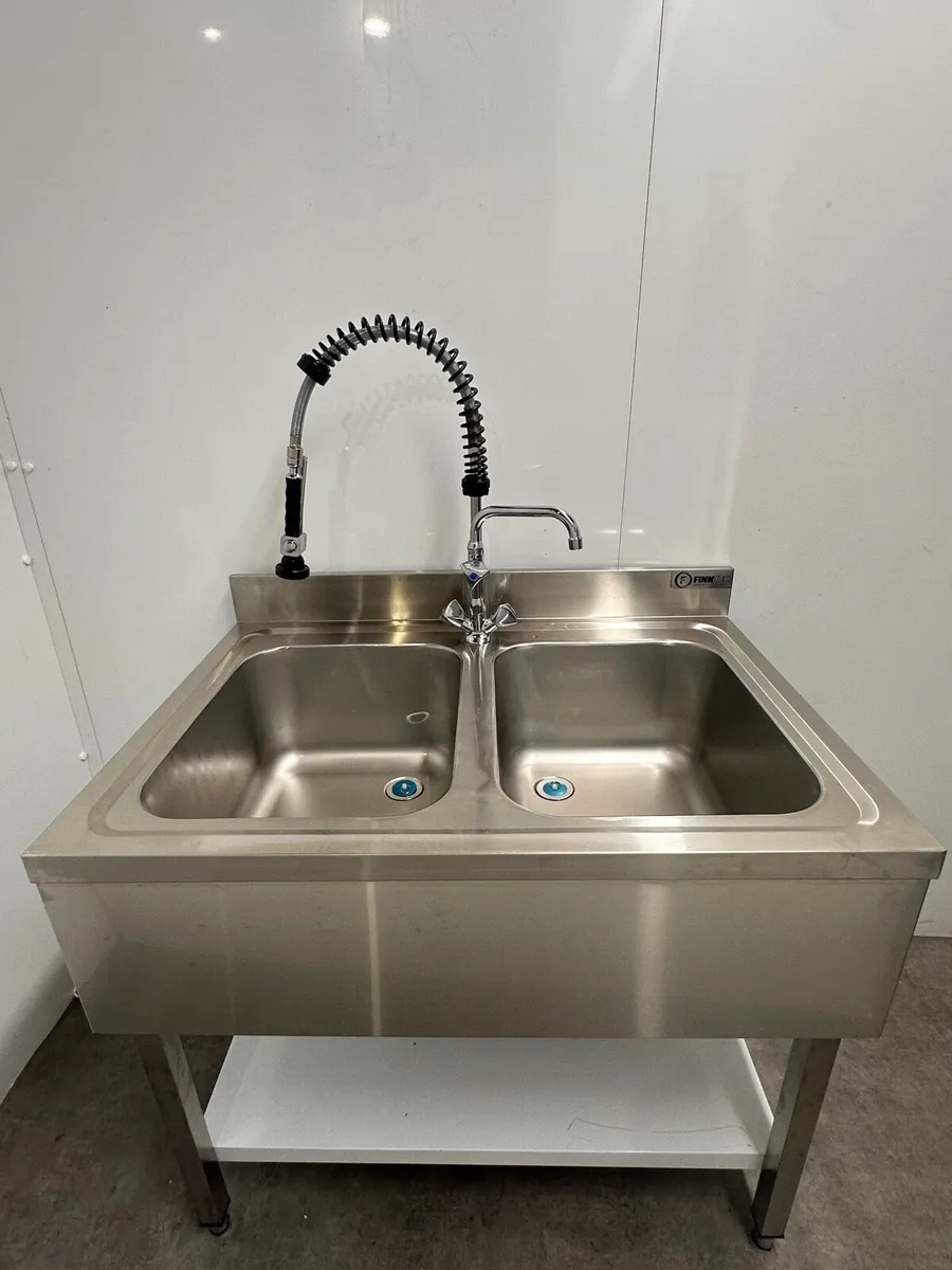 1M Double Bowl Sinks - Image 3