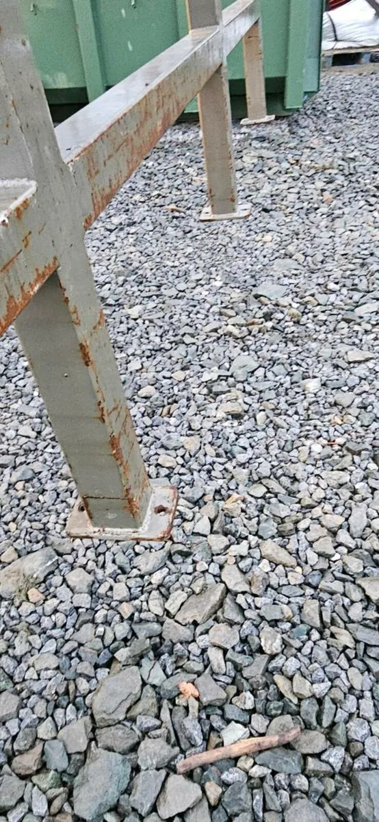 Box Section Steel Barrier - Image 4