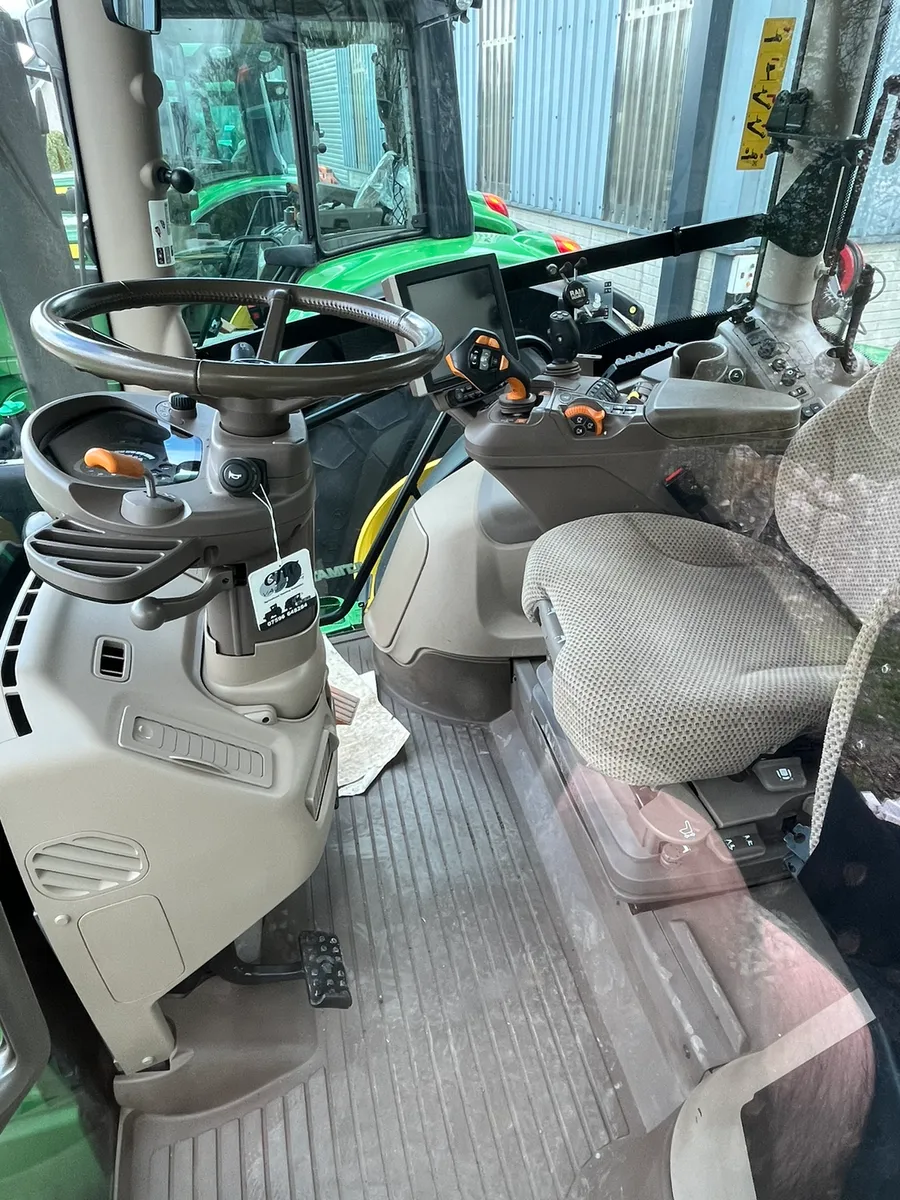 2021 John Deere 6215r ultimate edition - Image 4