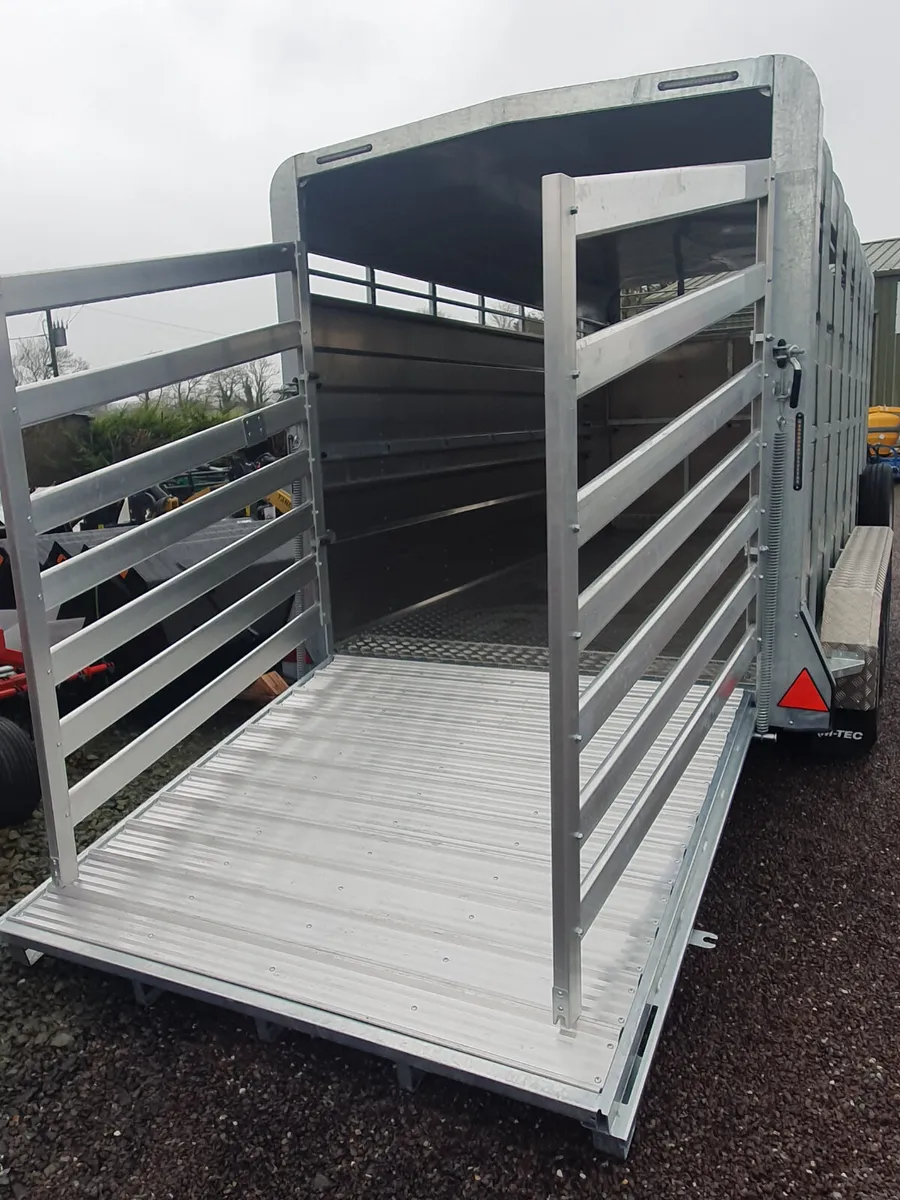 MTEC Livestock Trailers - Image 2