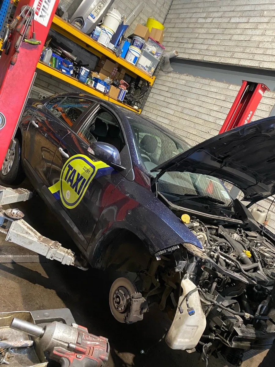 14 Renault Fluence 1.5dci for breaking - Image 4