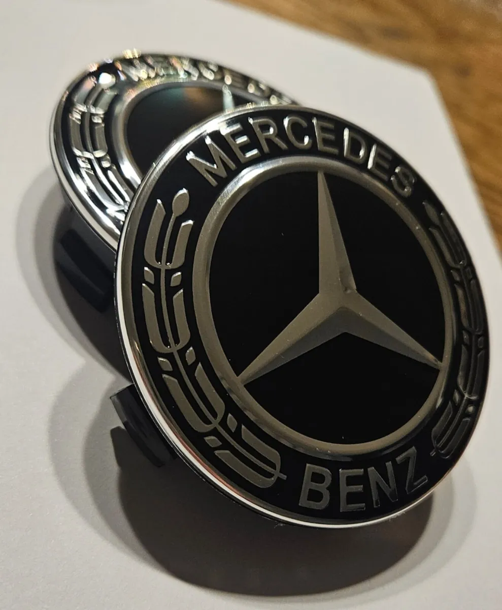 Mercedes 75mm Wheel Center Caps  (4 Caps €15) - Image 3