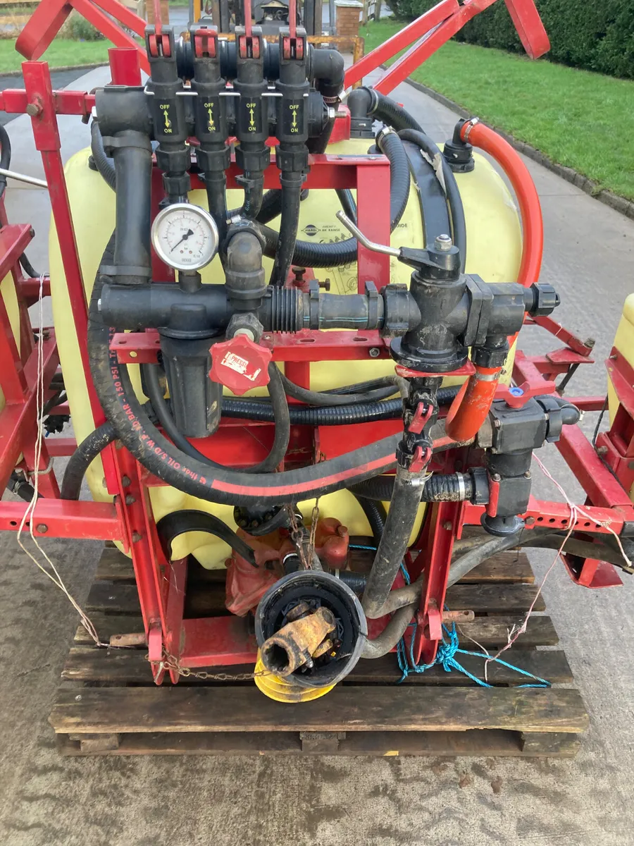 Hardi crop sprayer - Image 1