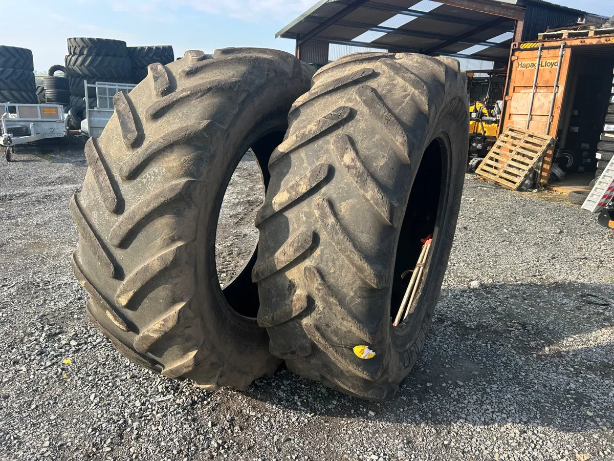 620/70/42 Michelins - Image 1