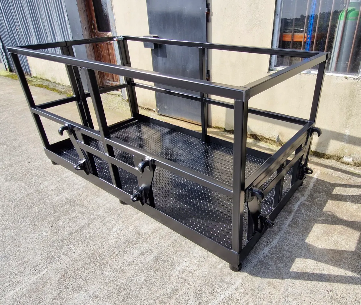 SAFETY BASKET /WORK CAGES - Image 1
