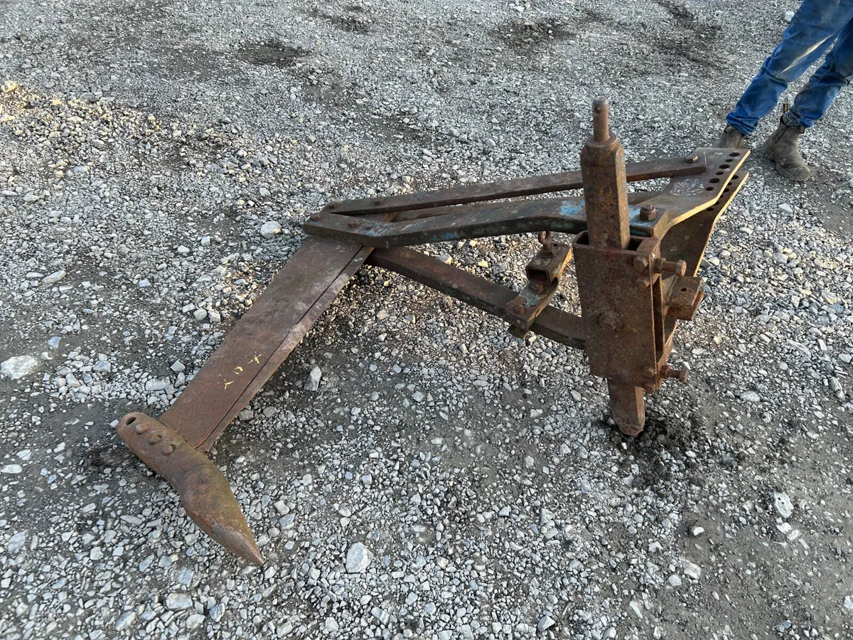 Single leg mole plough Subsoiler - Image 1