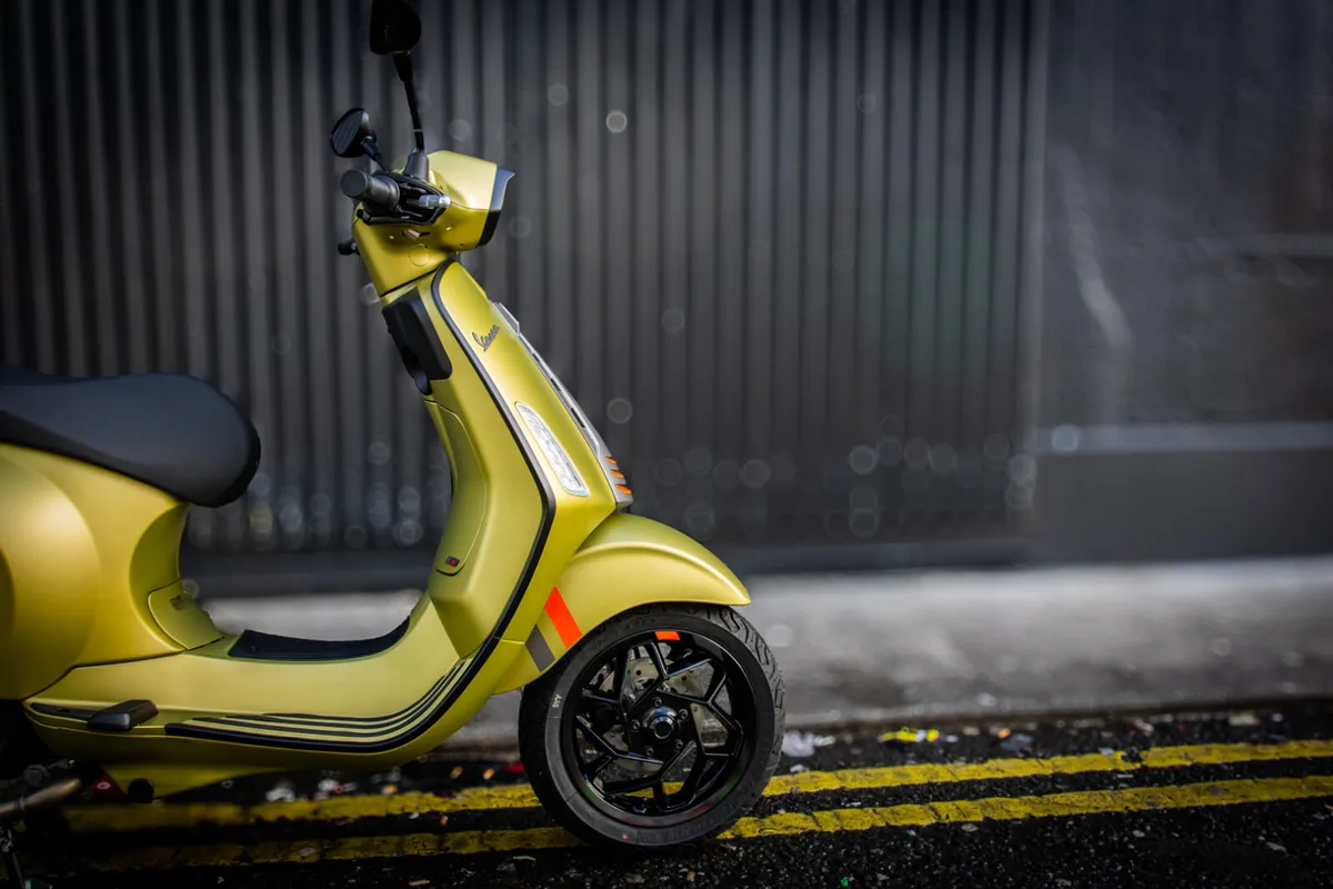 Vespa Sprint 50 S @ Megabikes - Image 3