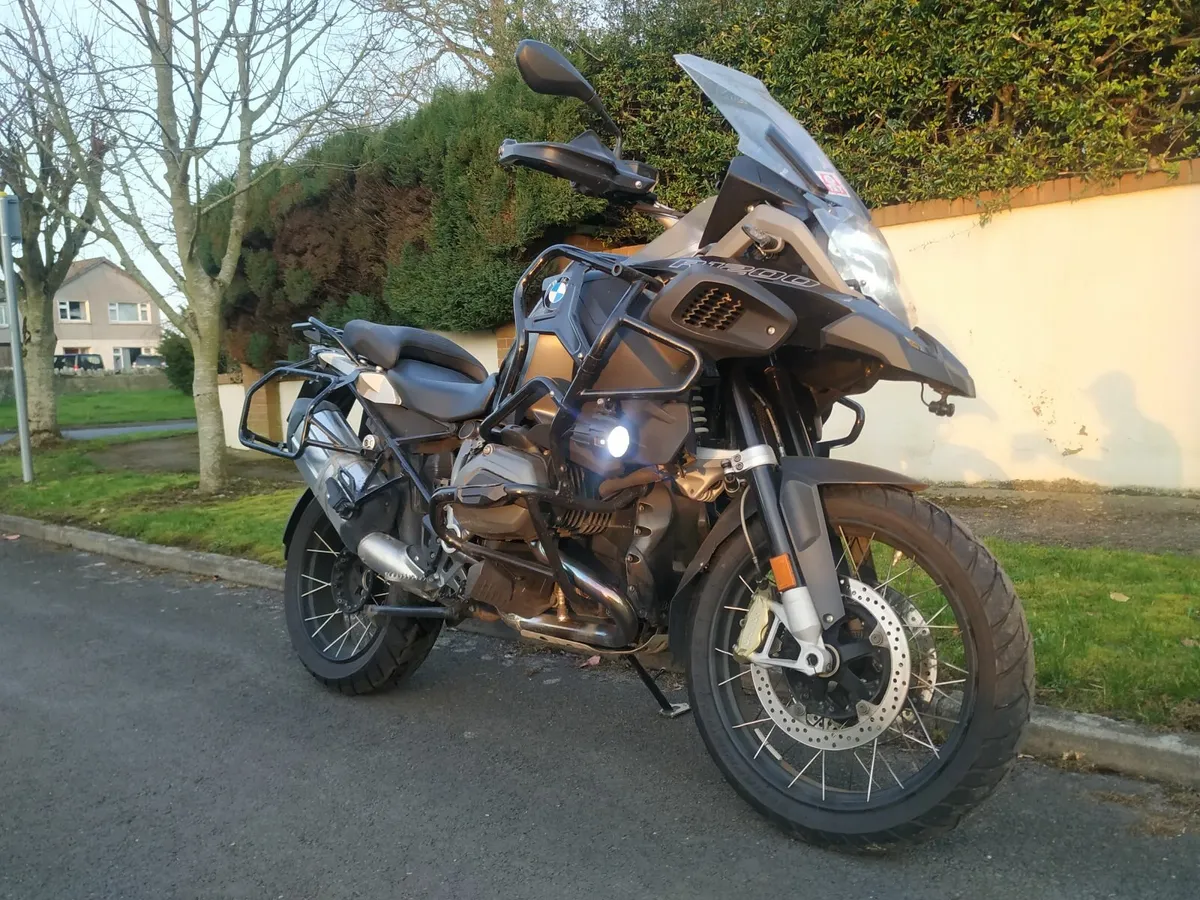 BMW R 1200 GS Adventure Triple Black TE 2018 - Image 4