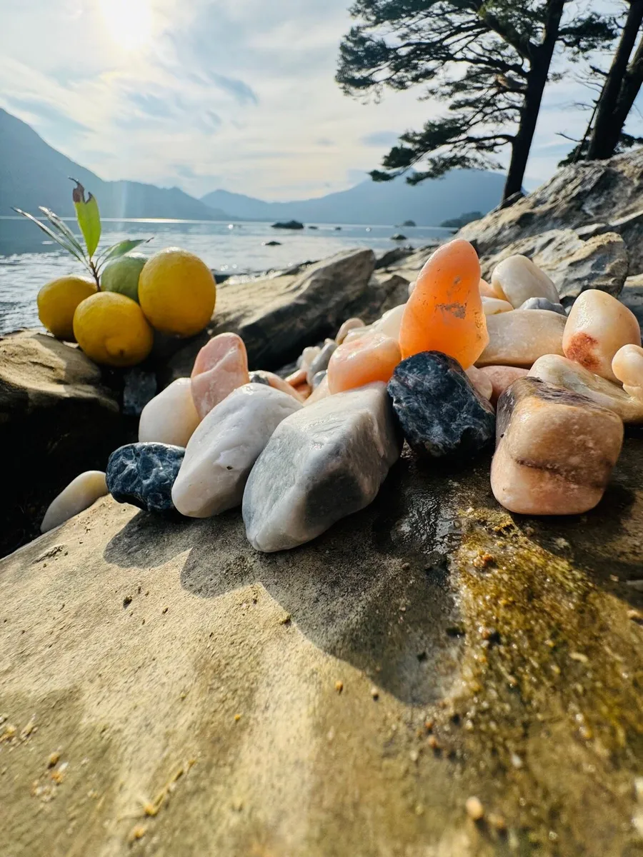 Stone decorative - Image 1