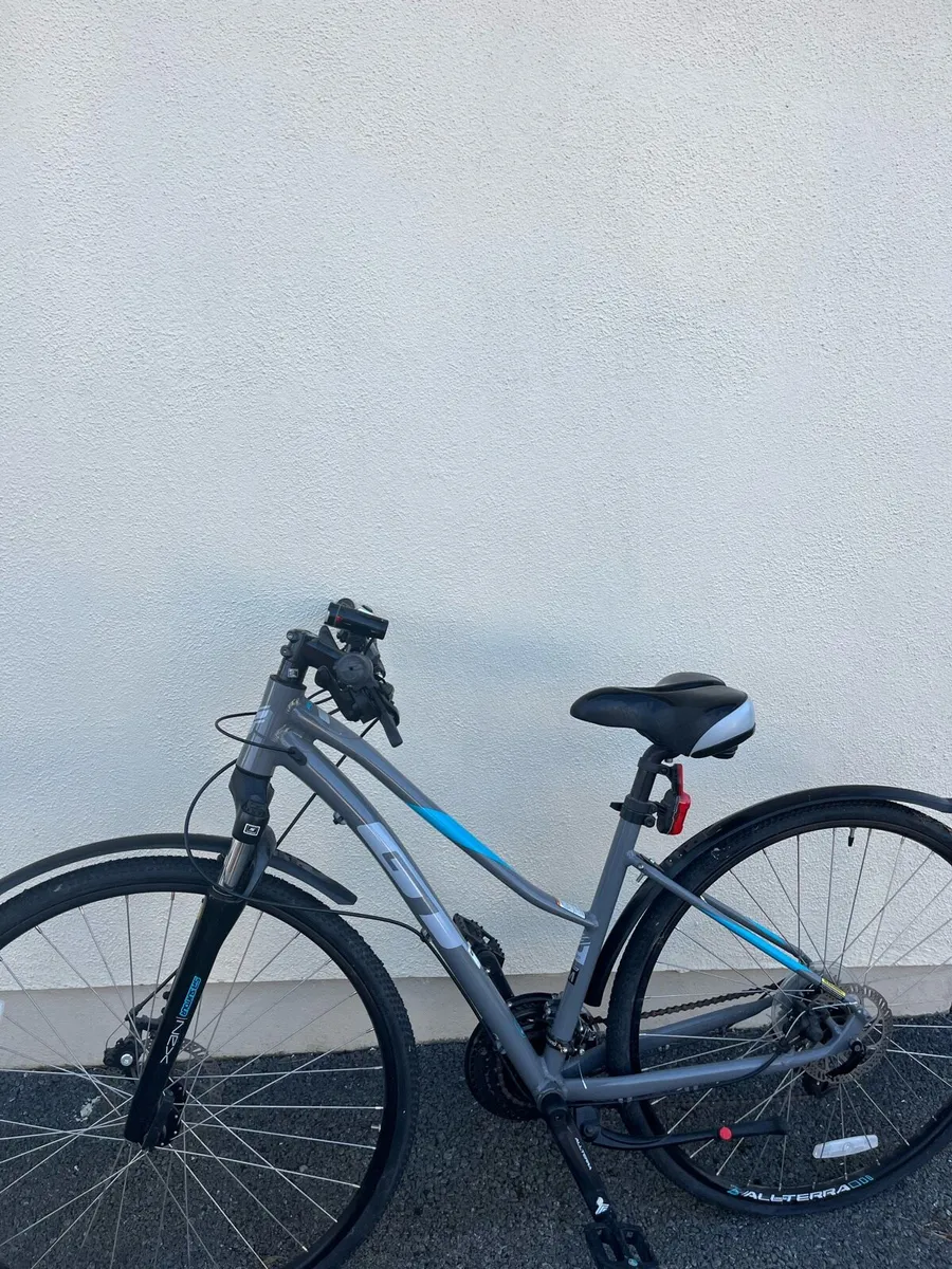 Ladies GT Transeo Sport bicycle - Image 3