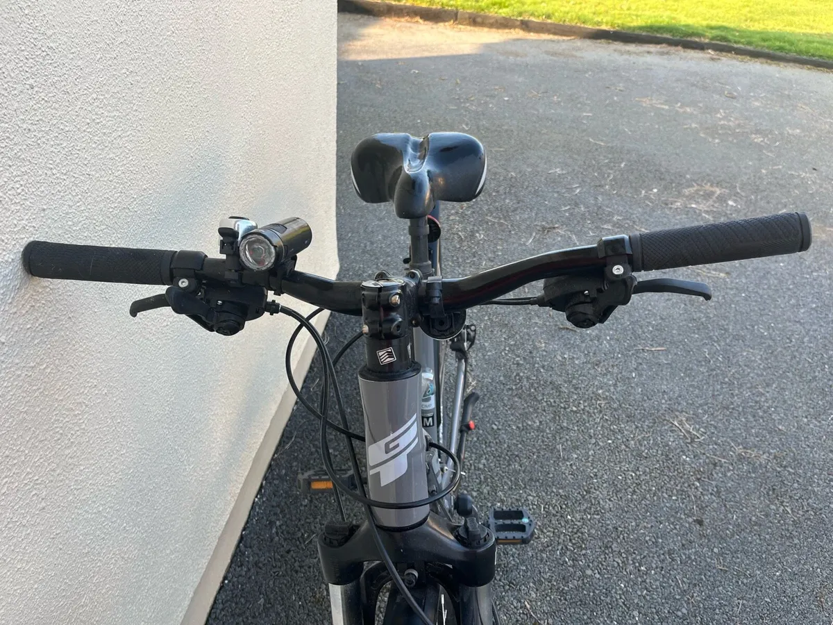 Ladies GT Transeo Sport bicycle - Image 4