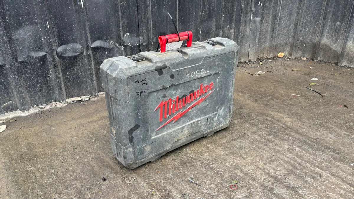 Milwaukee 110V Hammer Drill - Image 1