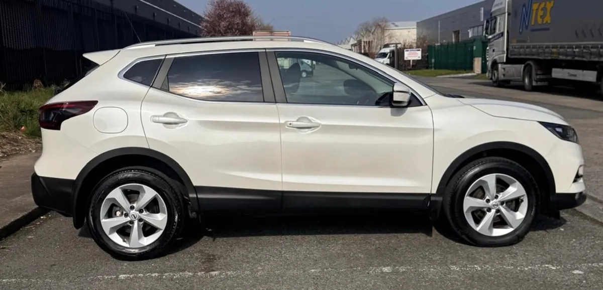 2021 Nissan Qashqai SV Tiny KLM’s - Image 3