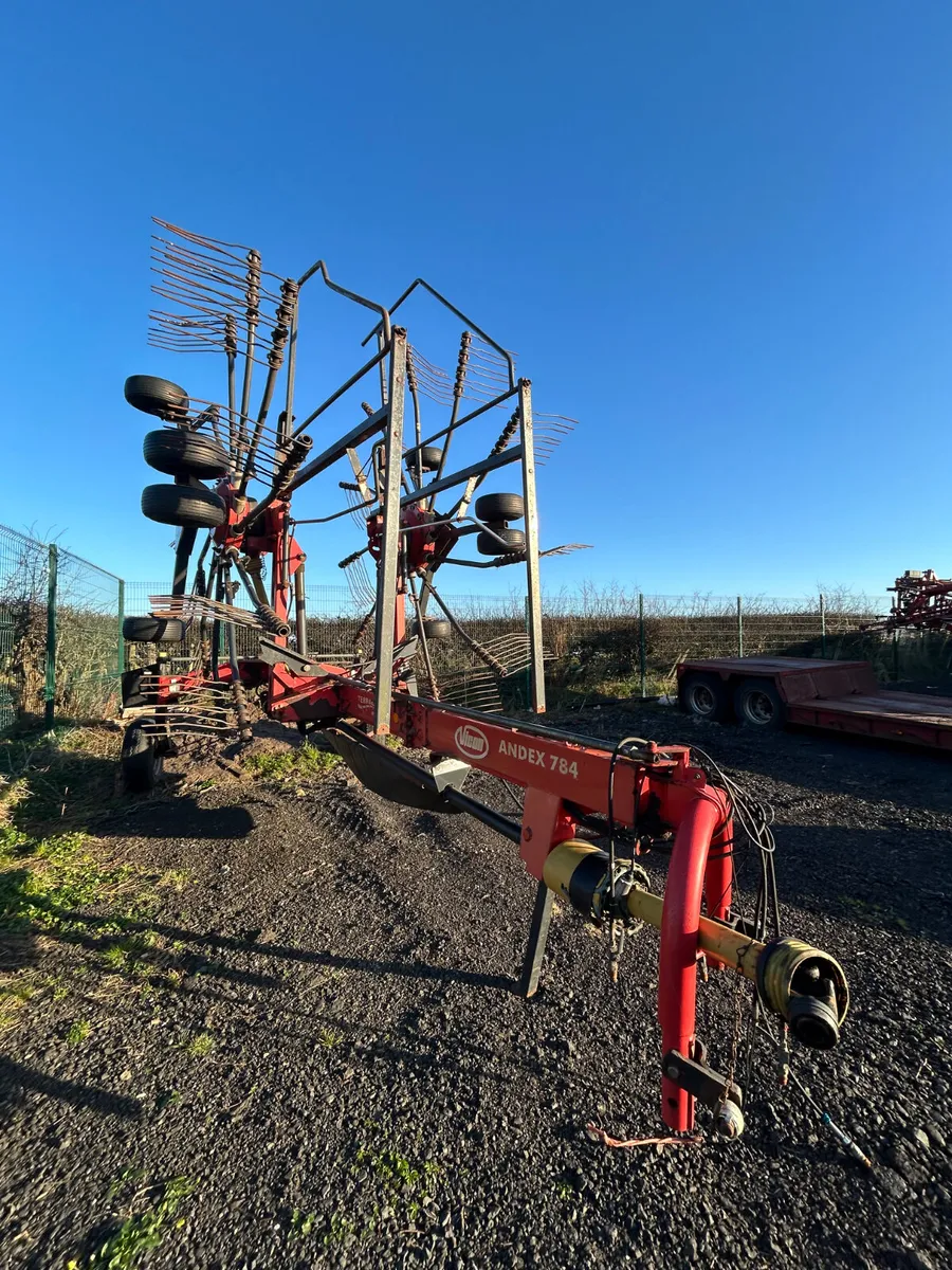 2010 Vicon 784 Rake - Image 1