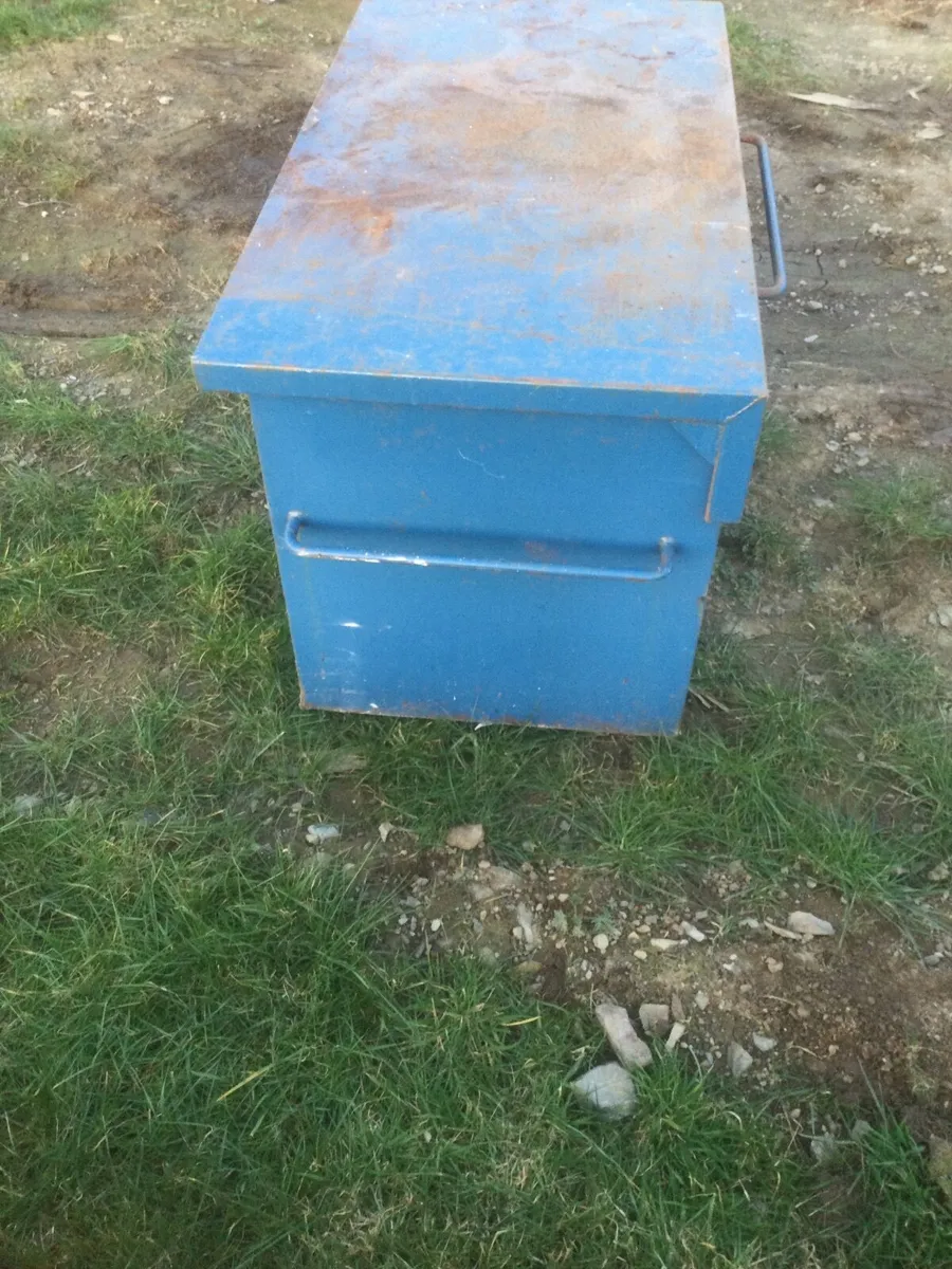 Site tool boxes - Image 3