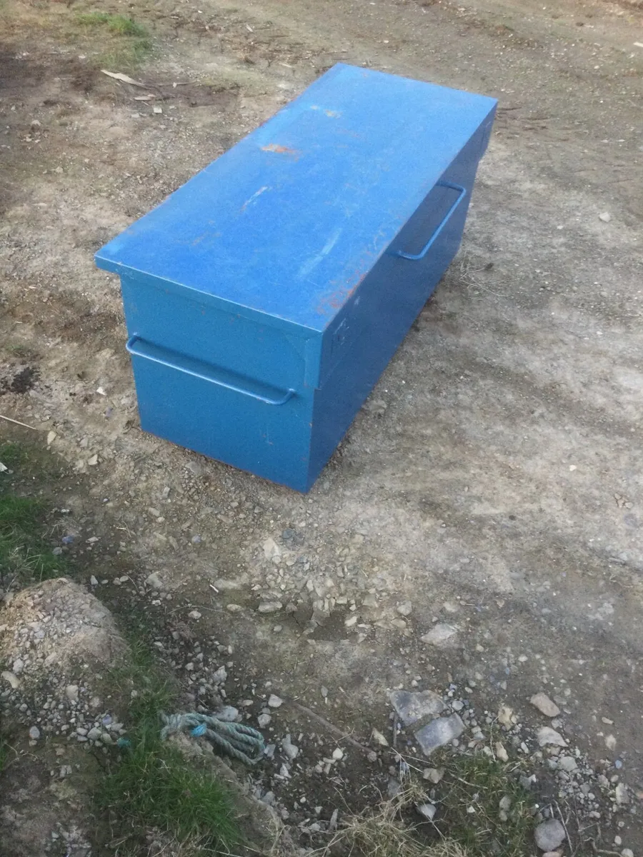 Site tool boxes - Image 4