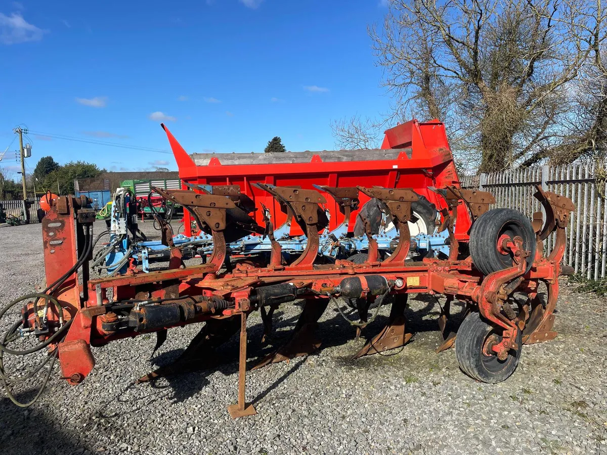 Gregoire Besson 5 Furrow Plough - Image 2
