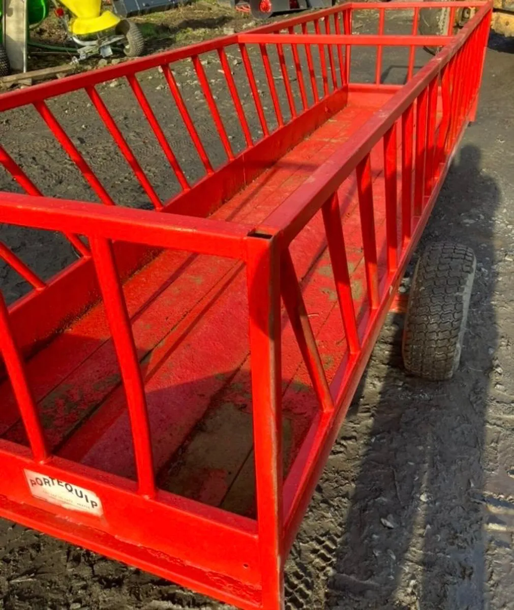 Portequip sheep feed trailer - Image 2
