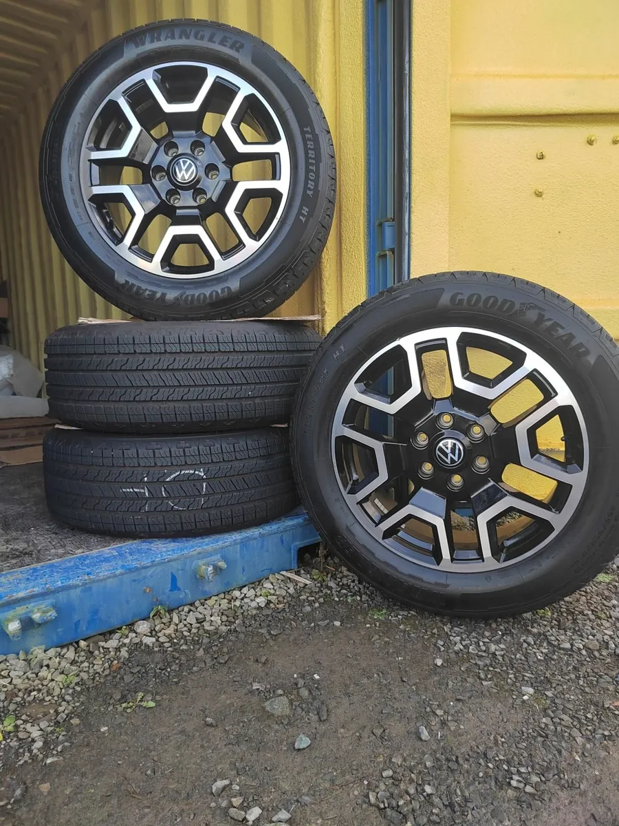 20'' GENUINE VW AMAROK   ALLOY WHEELS - Image 2
