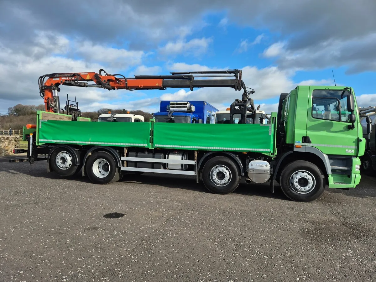 2013 Daf CF85 360 8x2 with 16ton 3ext Atlas crane - Image 1