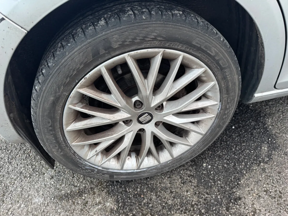 17” alloys & tyres used 5x112