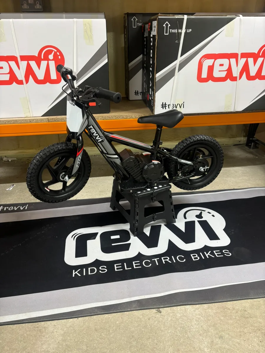 Revvi electric bikes - Image 1