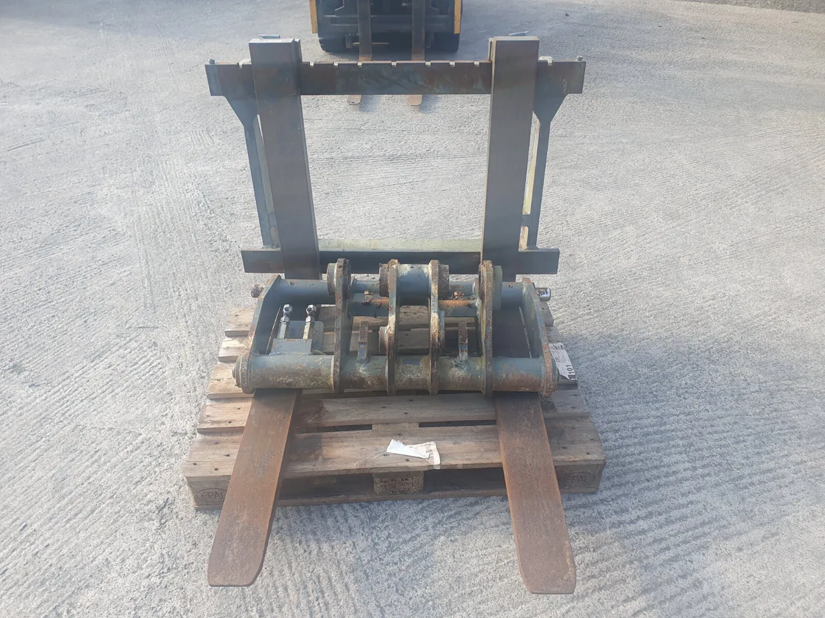 Kramer Headstock & HD Pallet Toes - Image 2