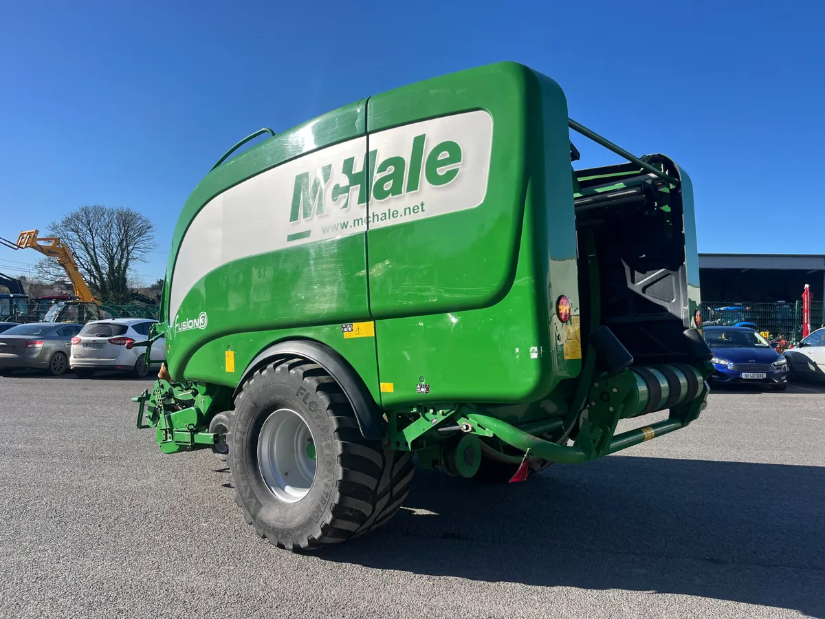 2016 McHale Fusion 3 - Image 3