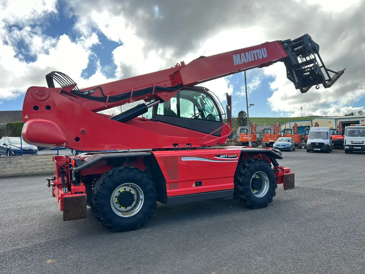 2018 Manitou MRT2550+ Roto - MULLANS - Image 4