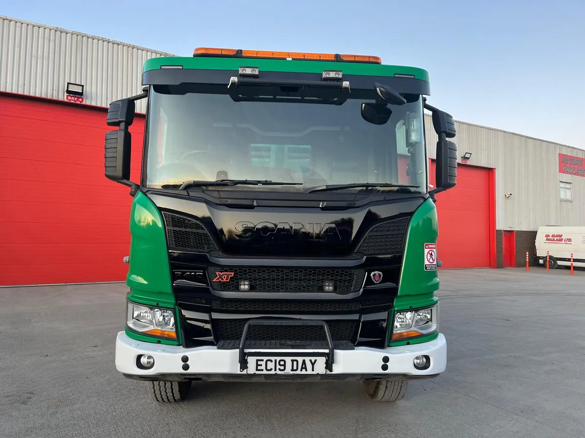 2019 SCANIA P410 XT 8x4 TIPPER - Image 3