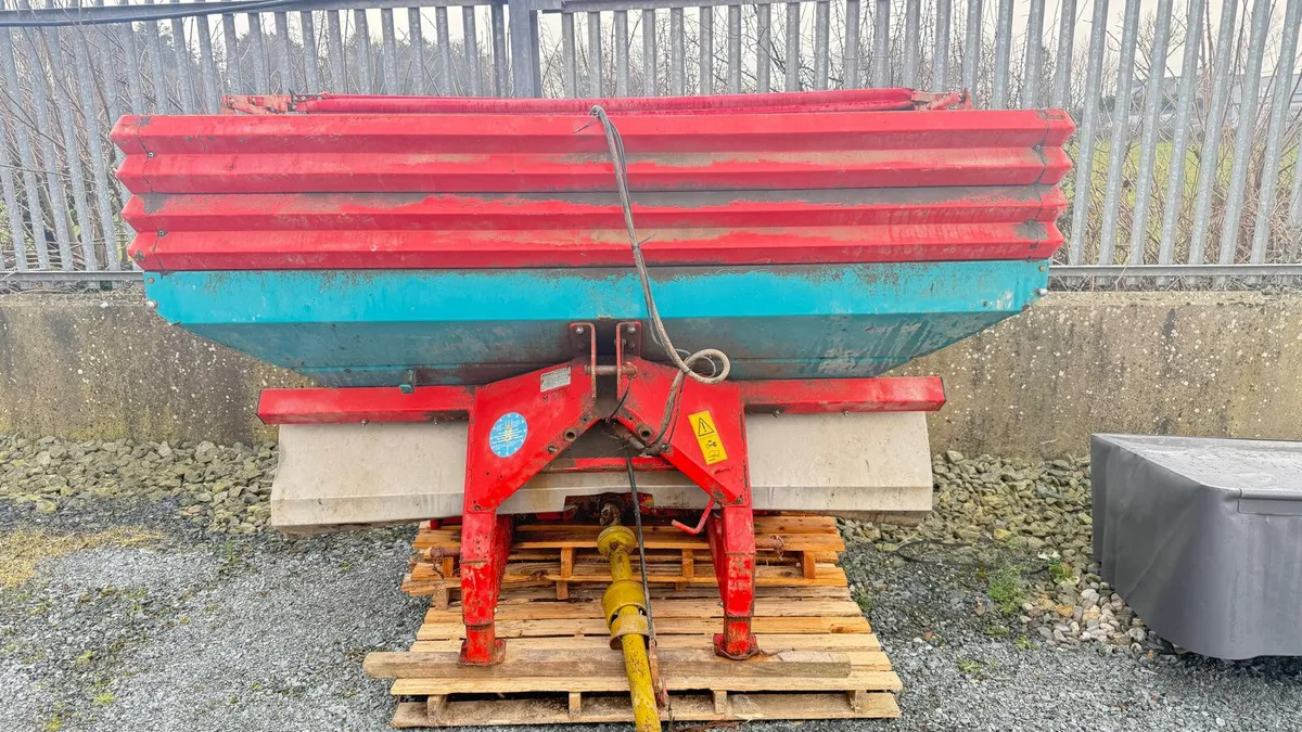 Sulky Ferilizer Spreader - €1,250 + VAT - Image 3